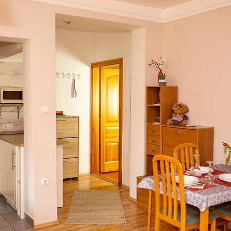 Daire Hürkecz Apartmanház *