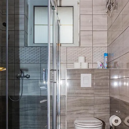 Lägenhet Huerkecz Apartmanhaz