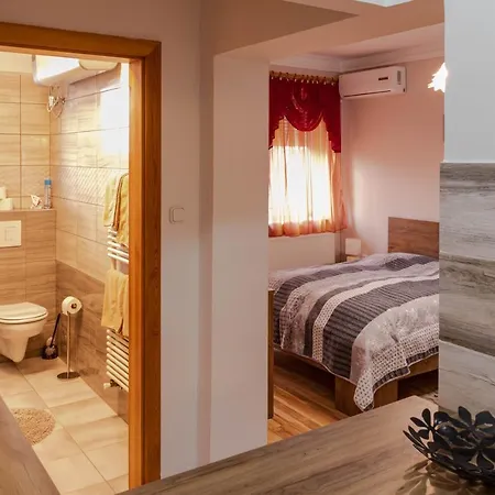 Hürkecz Apartmanház