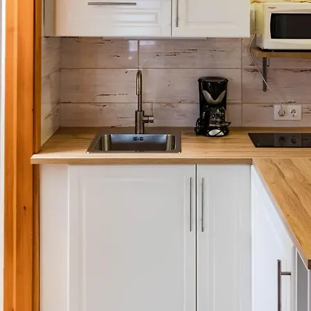 Lägenhet Huerkecz Apartmanhaz