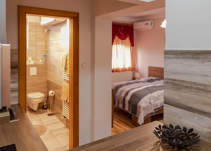 Huerkecz Apartmanhaz